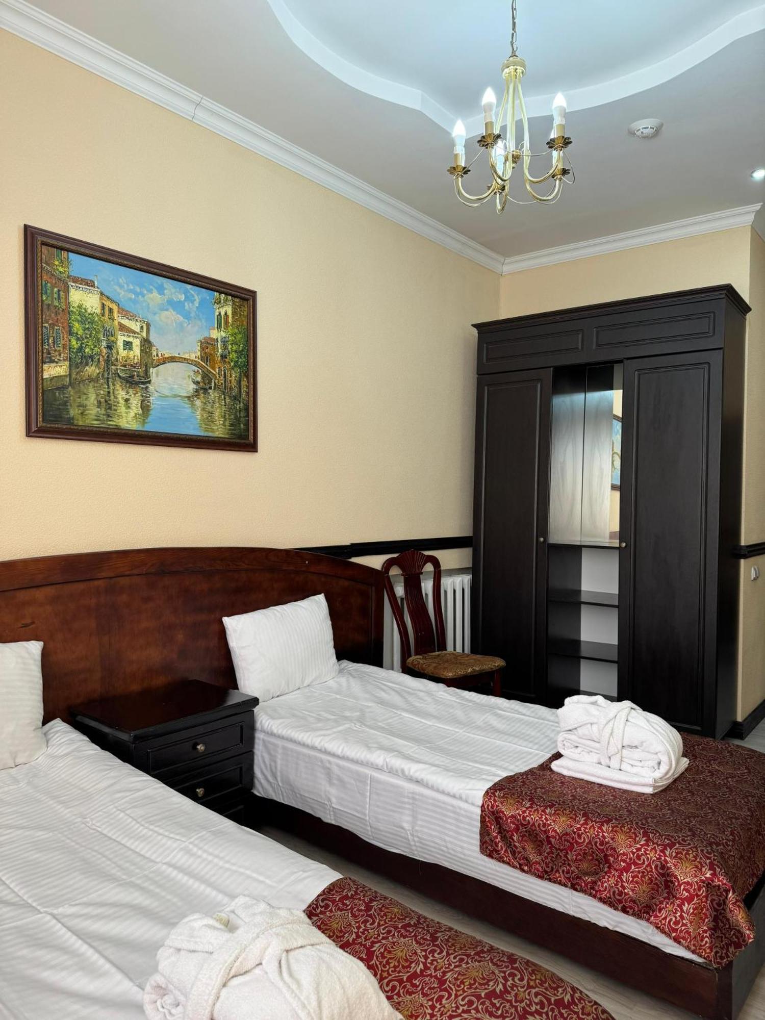 Belon Life Hotel Astana Eksteriør bilde